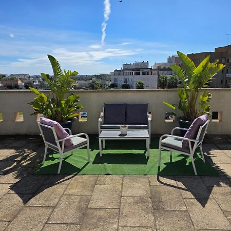 "Elle Home" Attico Panoramico Lecce Buitenkant foto