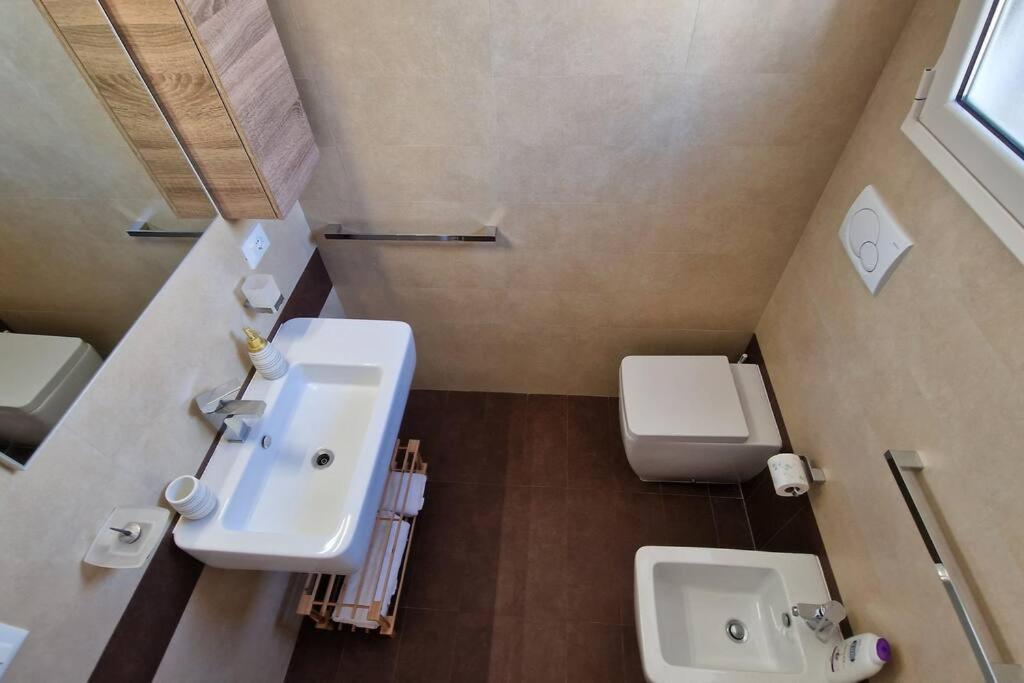 "Elle Home" Attico Panoramico Lecce Buitenkant foto