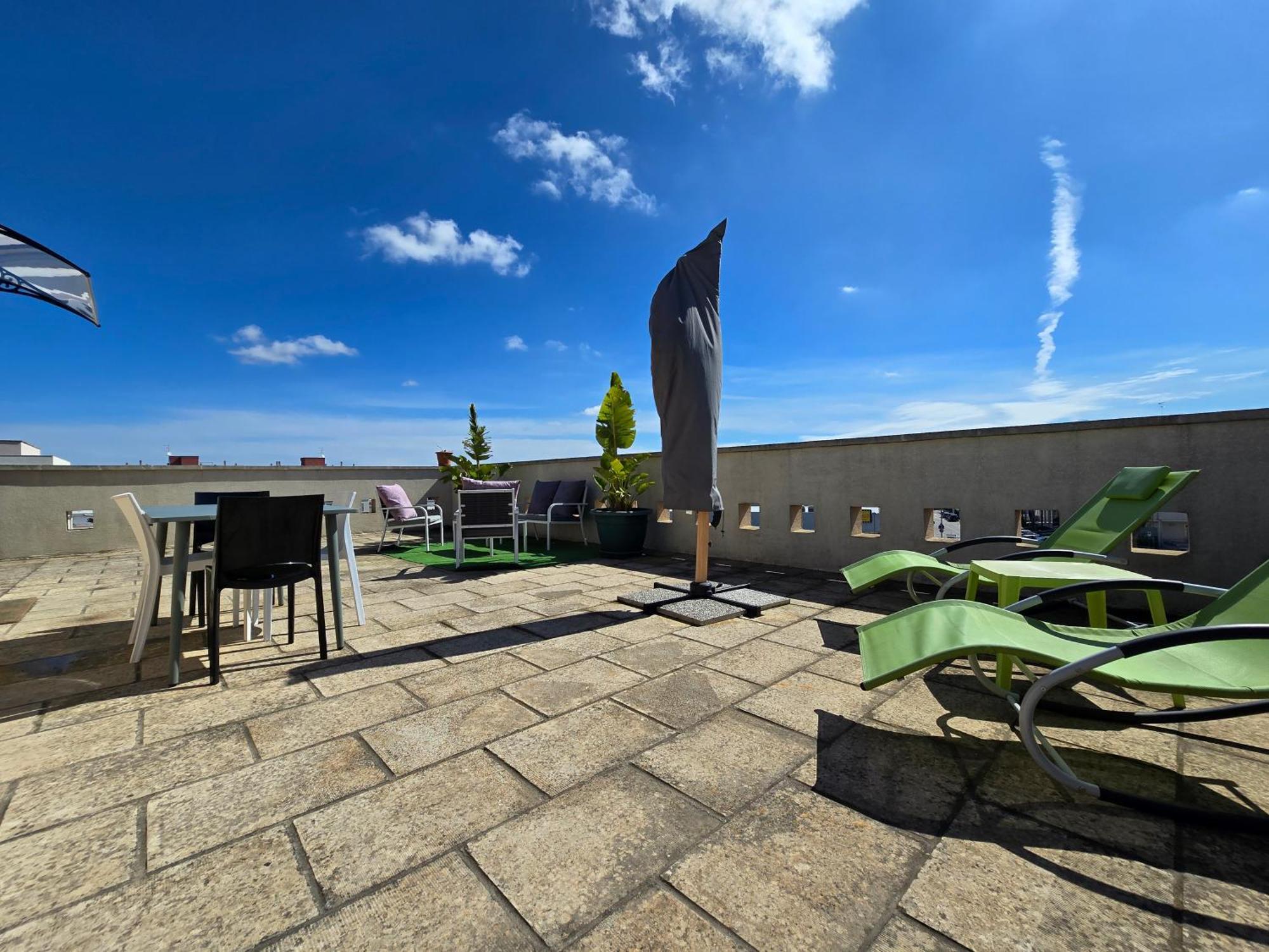 "Elle Home" Attico Panoramico Lecce Buitenkant foto