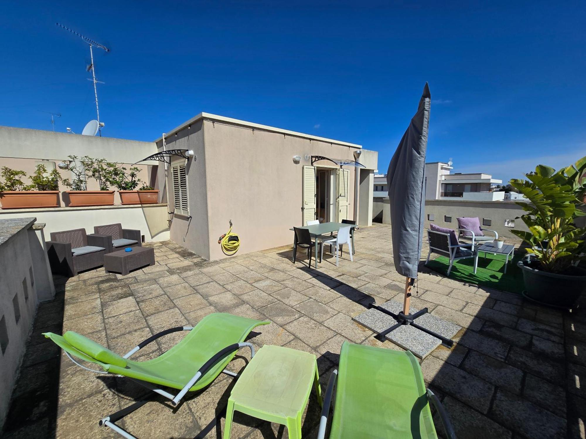 "Elle Home" Attico Panoramico Lecce Buitenkant foto
