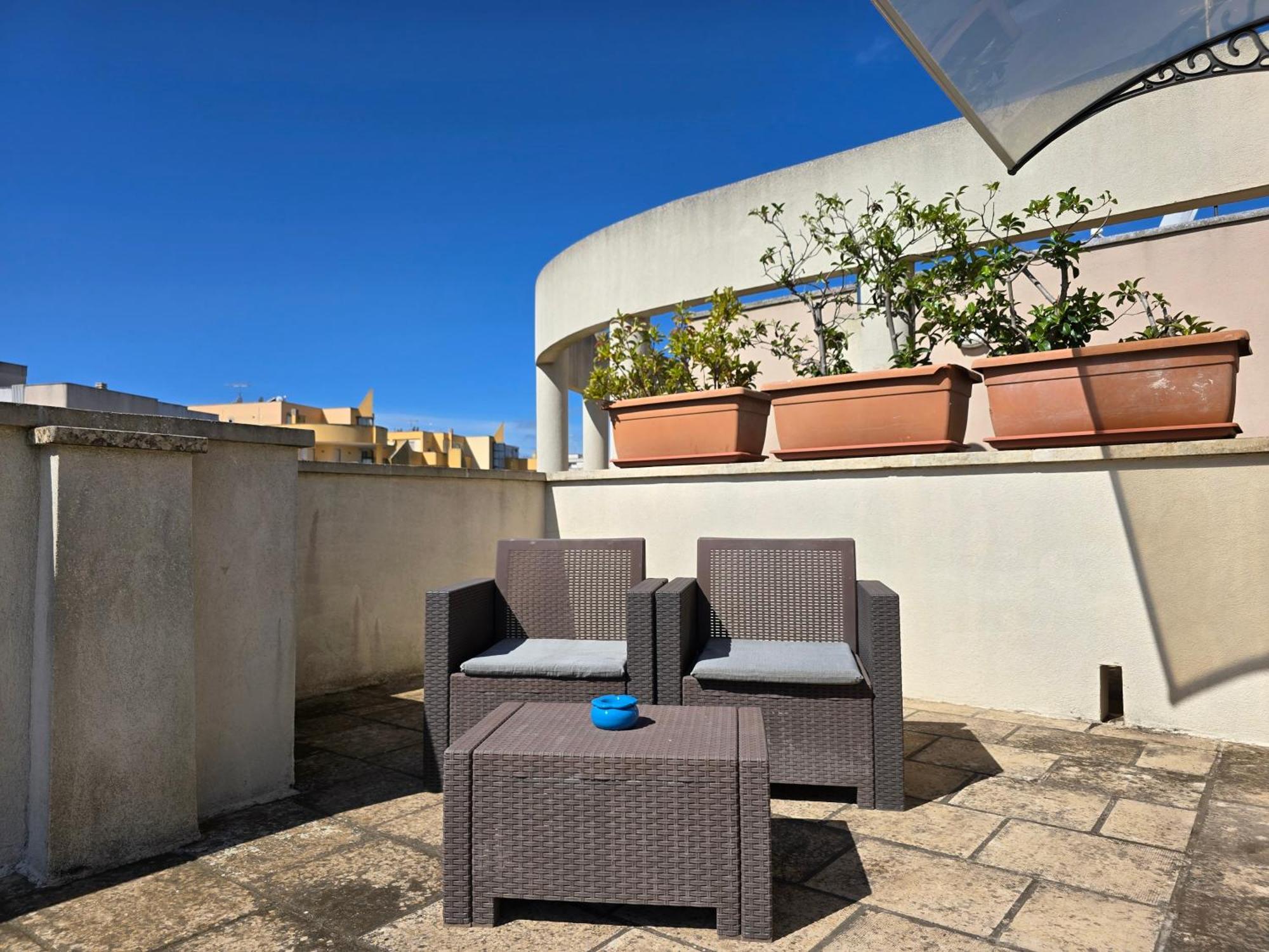 "Elle Home" Attico Panoramico Lecce Buitenkant foto